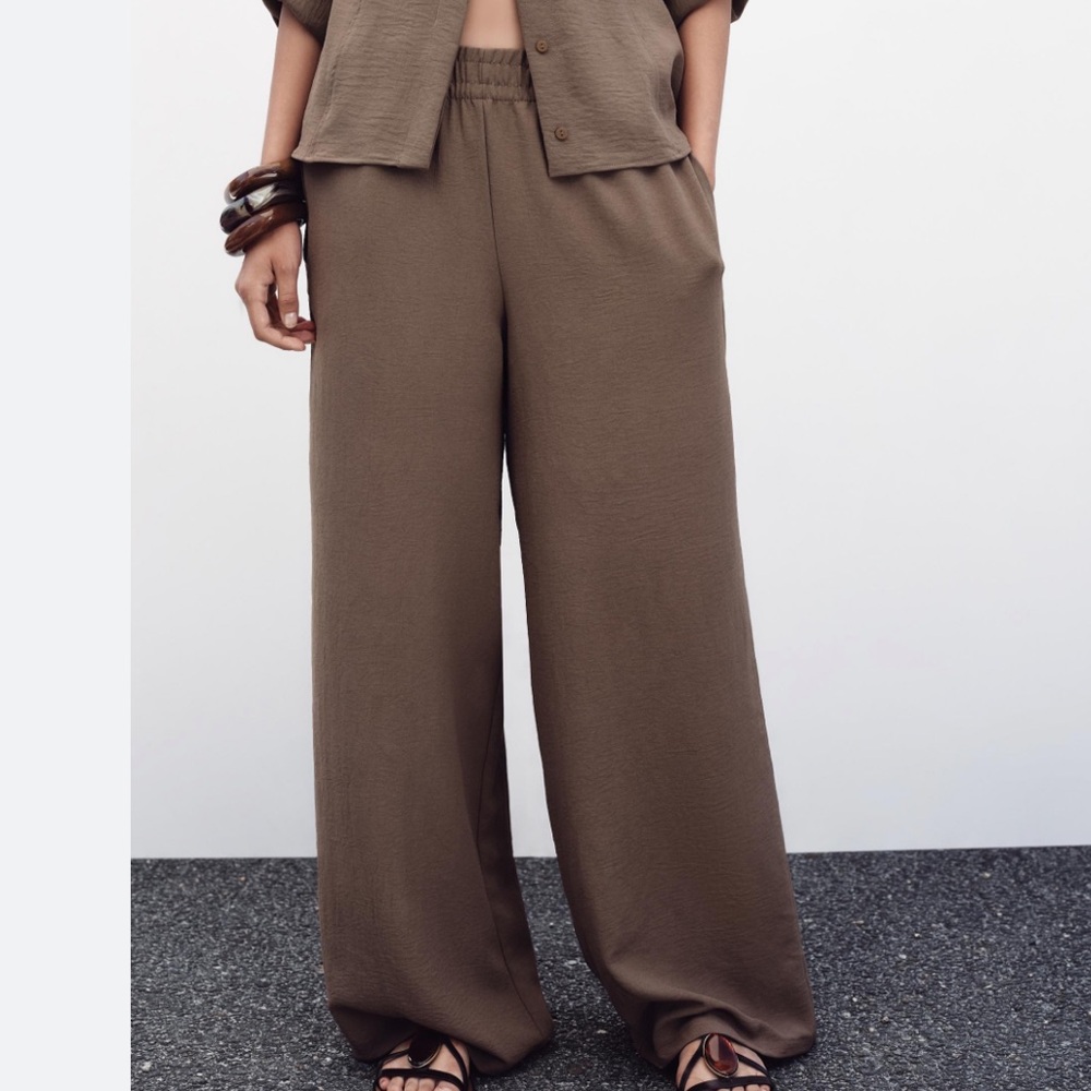Zara FLOWY Boho Brown/Toupee Wide-Leg Pants Joggers Women’s Size M Slit Bottoms